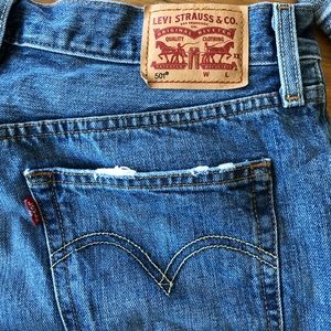 Vintage Levi’s Jean Shorts ☀️✌🏼